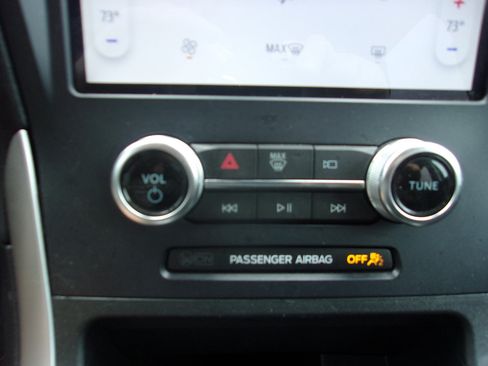 Used 2024 Ford Edge SE AWD/4WD image 21