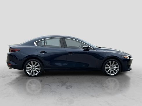 Used 2026 MAZDA MAZDA3 2.5 S Sedan w/ Preferred Pkg FWD image 9