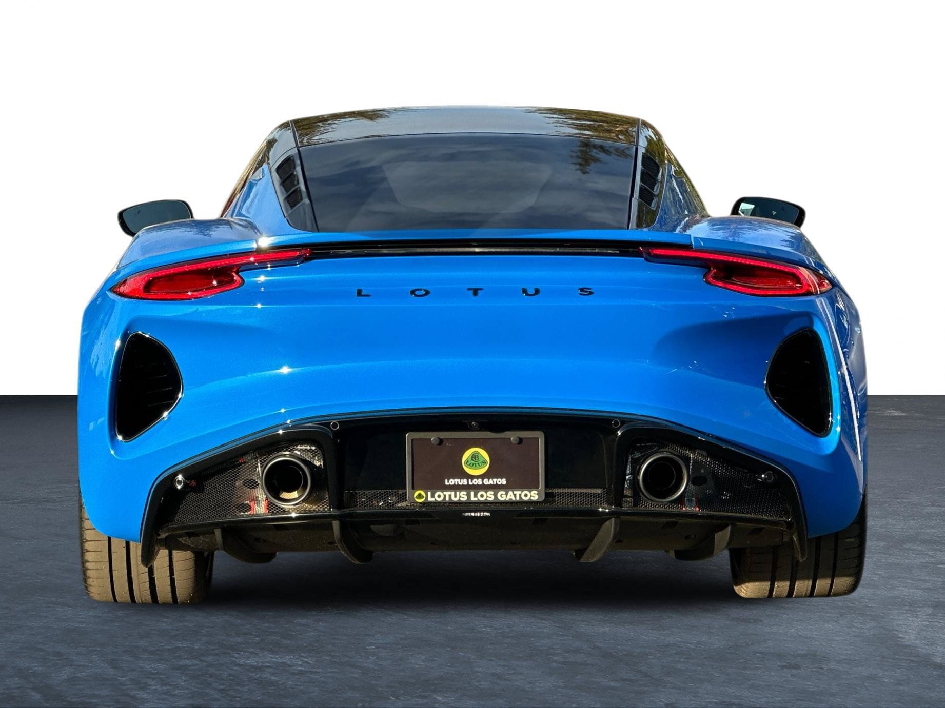 Used 2026 Lotus Emira RWD image 7