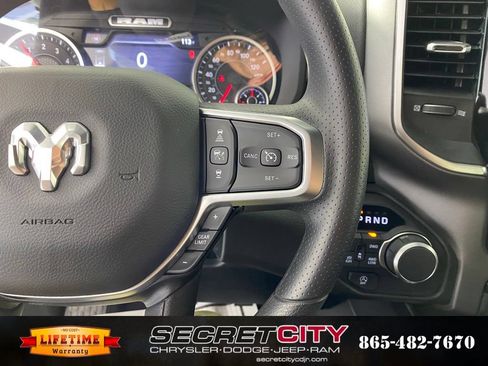 New 2026 RAM 1500 Express AWD/4WD image 16