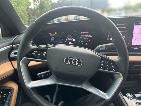 Used 2025 Audi A5 2.0T Premium Plus w/ Premium Plus AWD/4WD image 16