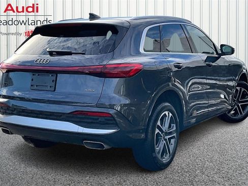 Used 2025 Audi Q5 Premium Plus w/ Premium Plus image 6