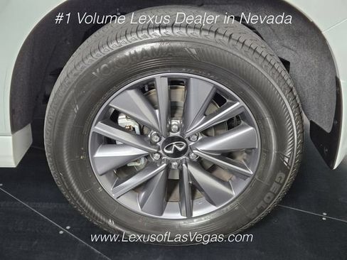 Used 2026 INFINITI QX80 Pure AWD/4WD image 11