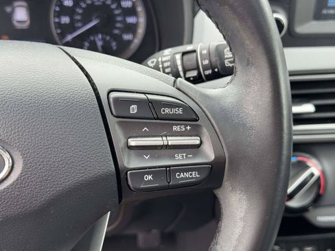 Used 2020 Hyundai Kona SEL Plus FWD image 21