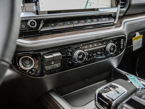 New 2026 Chevrolet Silverado 1500 LT w/ All Star Edition Plus AWD/4WD image 35