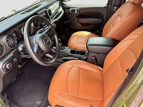 Used 2023 Jeep Wrangler Unlimited Sport AWD/4WD image 20