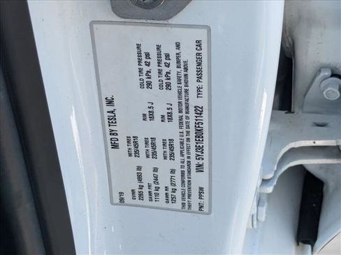 Used 2019 Tesla Model 3 Long Range image 24