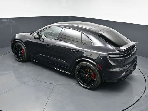 New 2026 Porsche Macan GTS Electric AWD/4WD image 15
