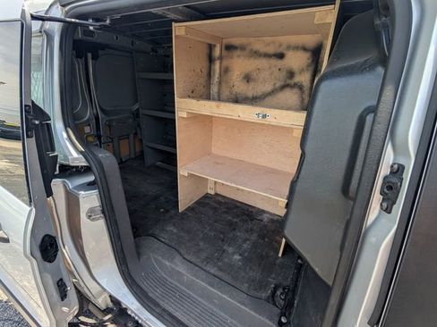 Used 2019 Ford Transit Connect XLT FWD image 10