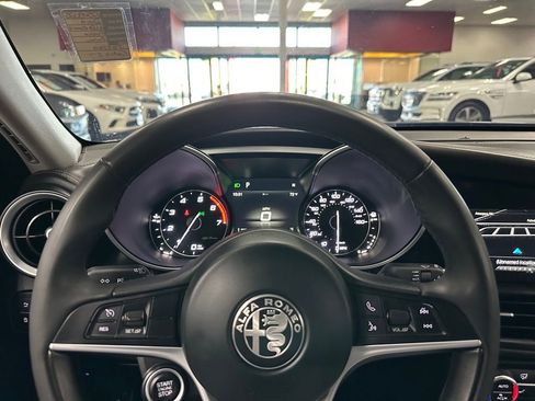 Used 2018 Alfa Romeo Giulia Ti w/ TI Leather Package RWD image 16