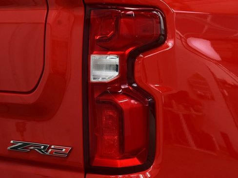 Used 2024 Chevrolet Silverado 1500 ZR2 w/ Technology Package image 23