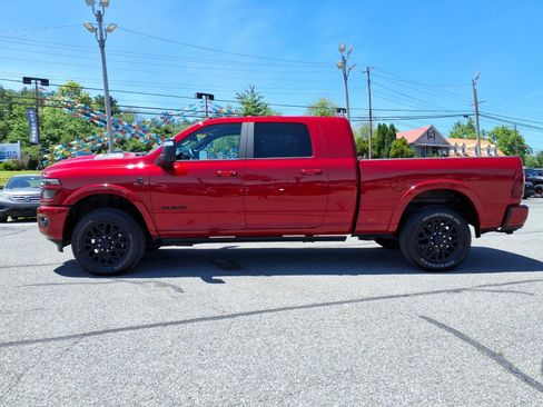 Used 2026 RAM 2500 Limited AWD/4WD image 3