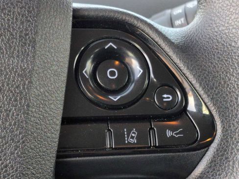 Used 2019 Toyota Prius LE image 24