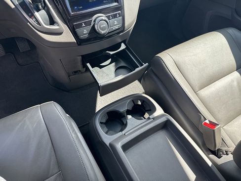 Used 2016 Honda Odyssey EX-L image 21