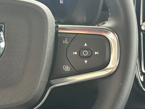 Used 2024 Volvo XC40 Recharge Ultimate w/ Protection Package Premier RWD image 28