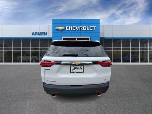 Certified 2023 Chevrolet Traverse LT FWD image 6
