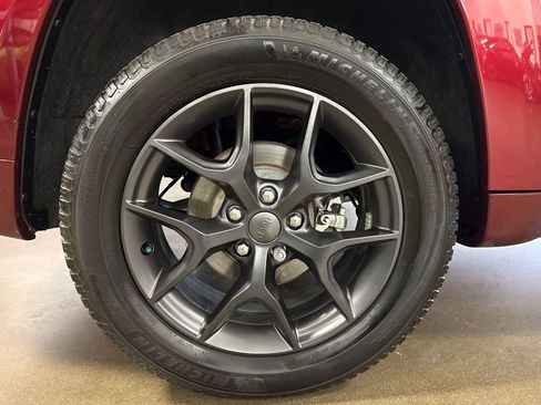Used 2019 Jeep Grand Cherokee Limited X image 51