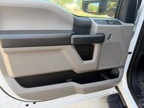 Used 2019 Ford F450 XL w/ Power Equipment Group RWD image 20