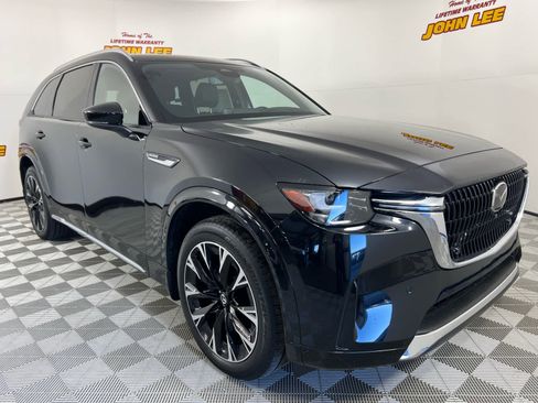 Certified 2025 MAZDA CX-90 3.3 Turbo S w/ Premium Package image 9