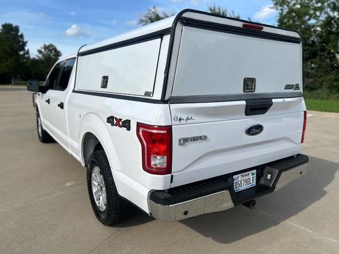 Used 2017 Ford F150 XLT w/ Equipment Group 301A Mid AWD/4WD image 8