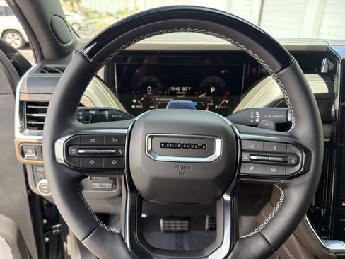 New 2026 GMC Yukon XL Denali Ultimate AWD/4WD image 26