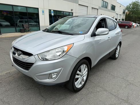 Used 2013 Hyundai Tucson Limited w/ Premium Pkg AWD/4WD image 11