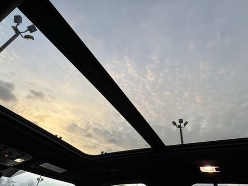 Used 2025 Toyota Sequoia Limited w/ Tow Technology Package image 10