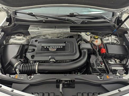 Used 2020 Cadillac XT4 Premium Luxury image 9