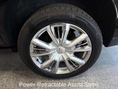 Used 2021 Chevrolet Tahoe High Country w/ Premium Package AWD/4WD image 25