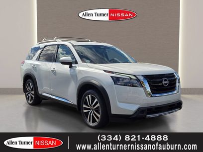 Used 2025 Nissan Pathfinder Platinum w/ Cargo Package