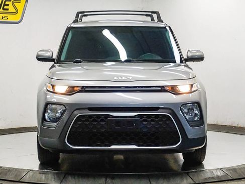 Used 2022 Kia Soul LX w/ Technology Package image 6