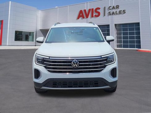 Used 2025 Volkswagen Atlas SE FWD image 10