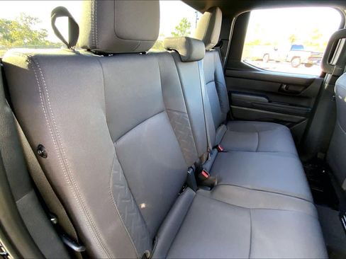 Certified 2025 Toyota Tacoma SR5 image 18