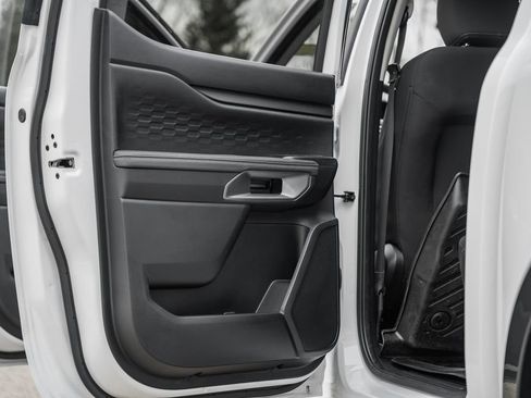 Used 2024 Ford Ranger XLT image 44