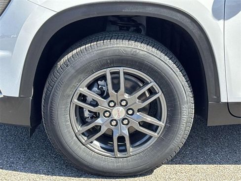 New 2025 GMC Acadia Elevation image 23