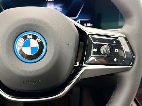 New 2026 BMW i5 eDrive40 RWD image 12
