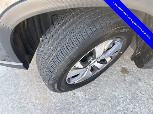 Certified 2025 Subaru Ascent Premium image 25