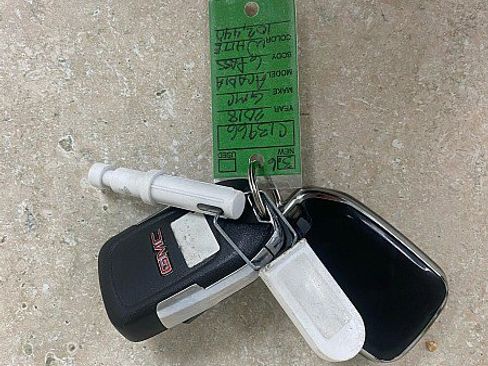 Used 2018 GMC Acadia SLT image 27