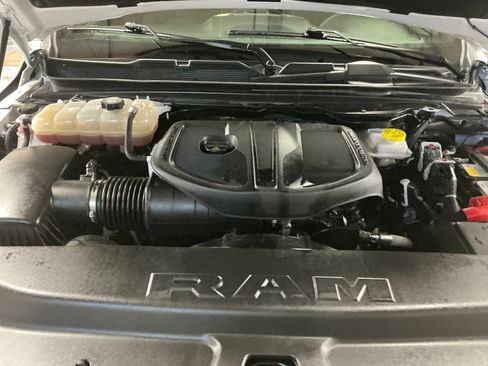 Certified 2025 RAM 1500 Big Horn AWD/4WD image 10