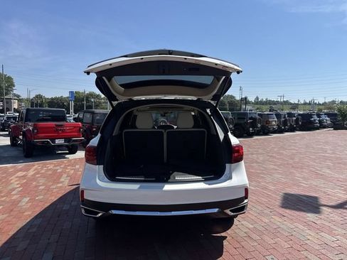 Used 2018 Acura MDX SH-AWD image 29