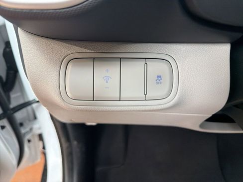 New 2026 Hyundai Venue SEL image 23