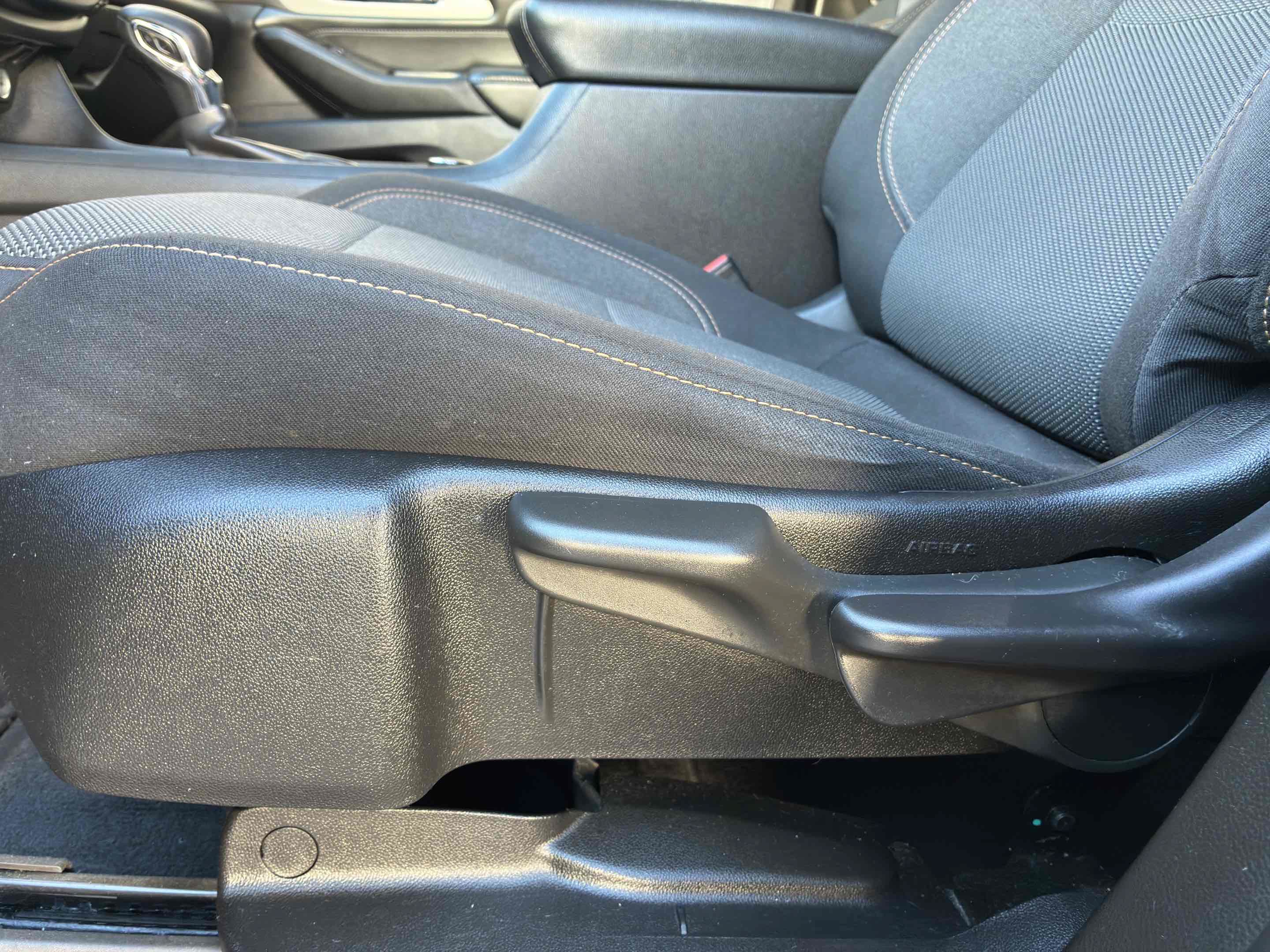 Used 2021 Chevrolet Traverse LS w/ LPO, Black Accent Package FWD image 39