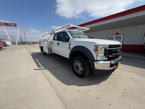 Used 2021 Ford F450 XL w/ Power Equipment Group image 2