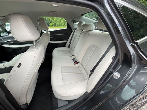 Used 2025 Hyundai Sonata SEL FWD image 37