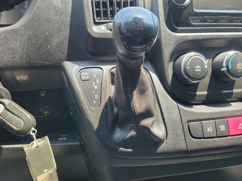 Used 2016 RAM ProMaster 1500 w/ Premium Appearance Group FWD image 17