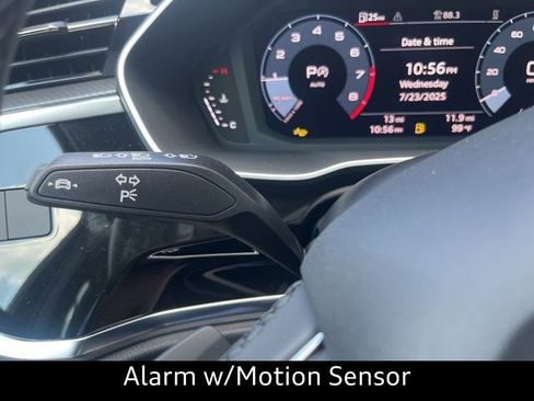 New 2025 Audi Q3 2.0T Premium image 11