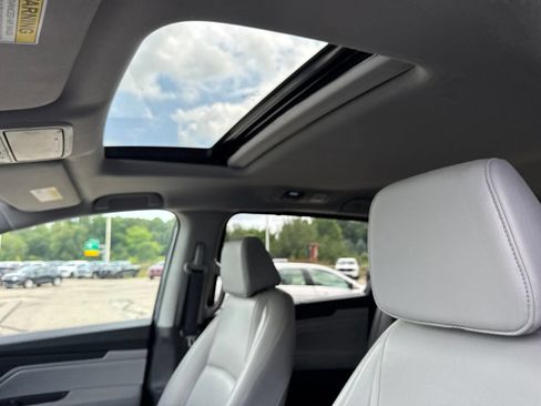Used 2019 Honda Odyssey EX-L image 21