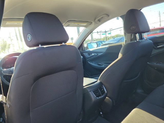 Used 2024 Chevrolet Malibu LT FWD image 11