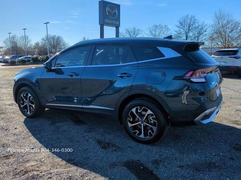 Used 2025 Kia Sportage EX image 7