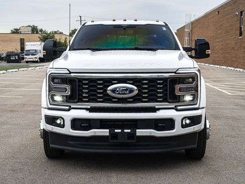 Used 2025 Ford F450 Platinum w/ FX4 Off-Road Package AWD/4WD image 8